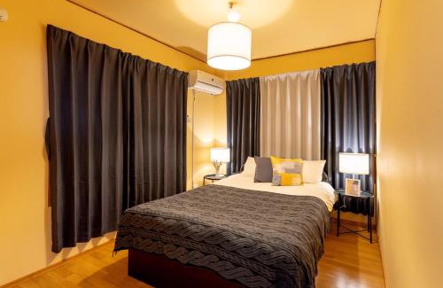 Kadena-cho Casa | Deluxe Room 130平米 URUMAHOTEL