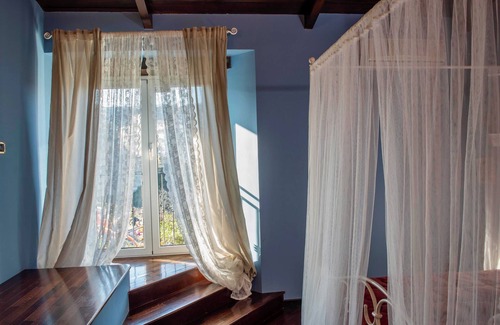 Arenella Cama Y Desayuno | Habitación Deluxe con Impresionante Vista al Jardín