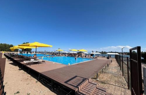 Issyk-Kul Region Apartamento | Deluxe Royal Beach