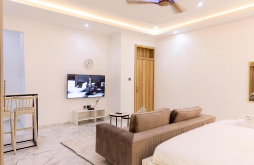 Teshie Apartamento | Deluxe Studio Apartment, East Airport