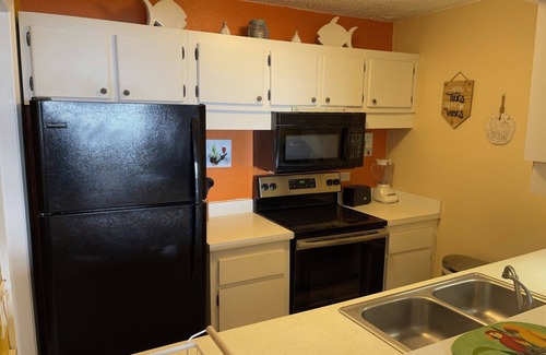 Estate Golden Rock Apartamento | Deluxe Studio w/ Spectacular Carribean Sea View