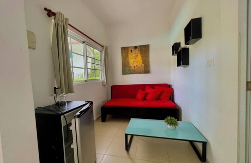 Playa Chiquita Apartamento | Deluxe Suite & Breakfast at Coral Blanco Sosua