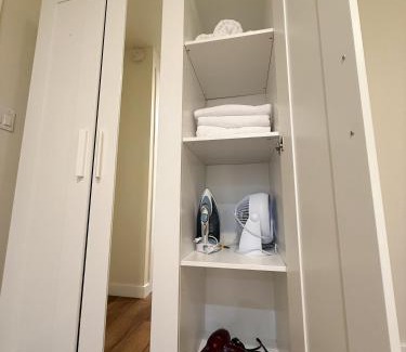 Northeast Bellevue Casa | Deluxe Suite near Microsoft