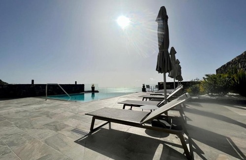 Las Indias Apartamento | Suite Deluxe con vista directa al Océano Atlántico y piscina