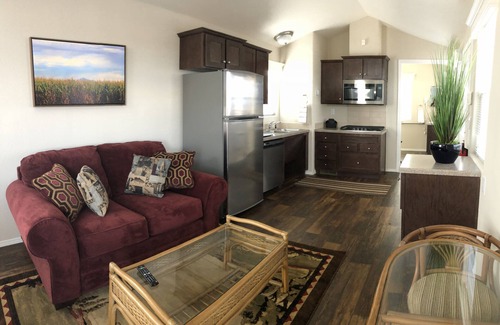 Stockton Casa | Deluxe "Sunset" Alquiler de vacaciones en marina privada en el Delta de California