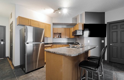 Fort McMurray Apartamento | Deluxe Two Bedroom Suite