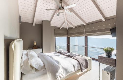 Arachova Villa | Deluxe Villa by White Hills Outdoor Hot Tub