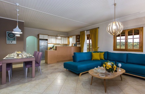 Adele Villa | Villa de lujo Creta | Villa Lefkothea | 4 Dormitorios | Piscina | Rethymnon