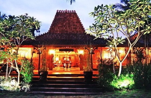 Pakem Cabaña | Villa de Lujo tradicional Javanese Joglo