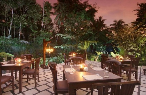 Pakem Cabaña | Villa de Lujo tradicional Javanese Joglo