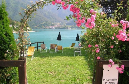 Val Maria-Pur Apartamento | Demadonna "PUR" unit B ground floor, 50 sqm-independent entrance- 4 pax, 1 room