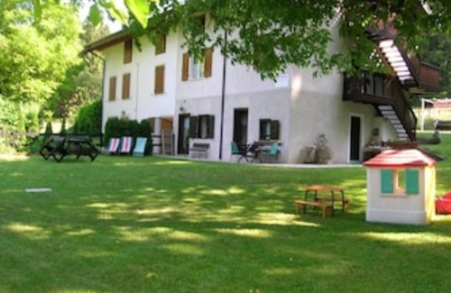 Val Maria-Pur Apartamento | Demadonna "PUR" unit B ground floor, 50 sqm-independent entrance- 4 pax, 1 room