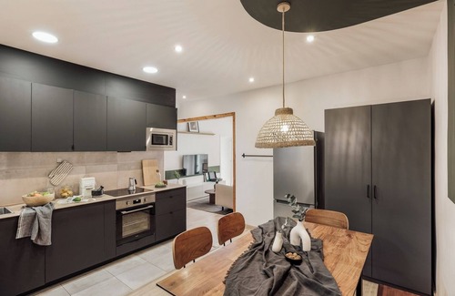 El Putget i Farro Apartamento | Demir - 2 bedrooms and office in Vila de Gràcia