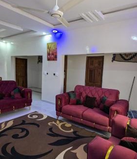 Old-Yundum Apartamento | Demure apartment, Taf Dalaba Estate