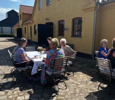 Stubbekobing Cama Y Desayuno | Den Gule Lade på Skjørringe