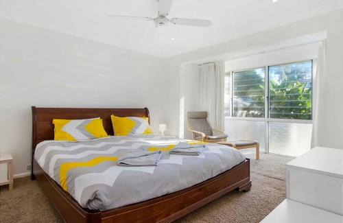 Denhams Beach Casa | Denham Avenue Whole House Beachside Escape