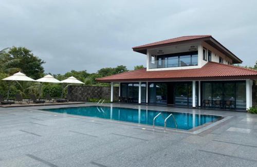 Kumta Complejo | Denissons Beach Resort, formerly Gamyam Retreat