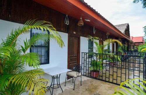 Downtown Siem Reap Casa | Densy Angkor Bungalow