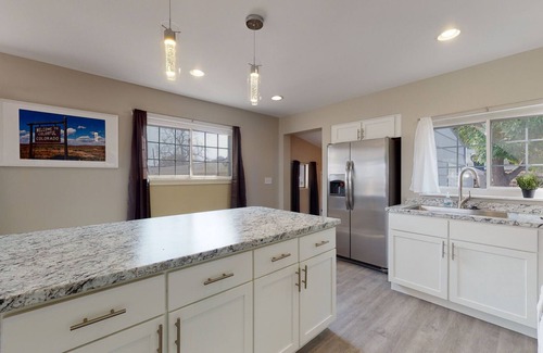 Twin Lakes Casa | Denver 3 King Beds Remodeled Near Park and Fun