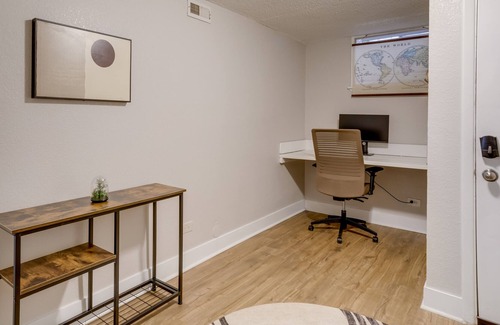 Northeast Park Hill Apartamento | Denver Home w/ Fire Pit, 4 Mi to Mission Ballroom!
