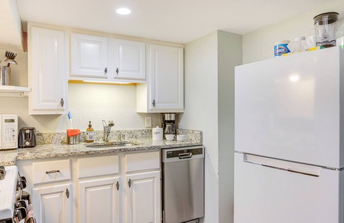Cherry Creek Apartamento | Denver Retreat in Cherry Creek: Walk to Dining!
