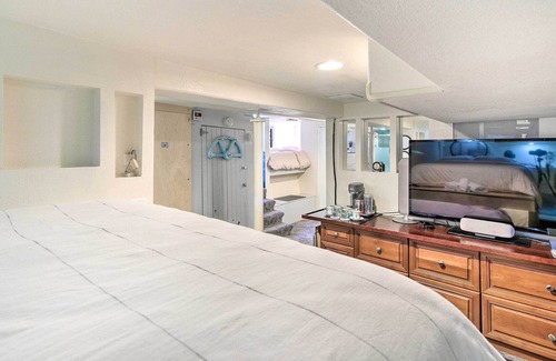Whittier Apartamento | Denver Studio: Walkable to City Park + Dining