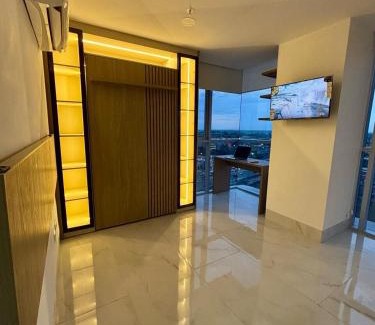 Pascuales Apartamento | Dep Titanium 3hab Squash Piscina Gym Cine Ofi-Room