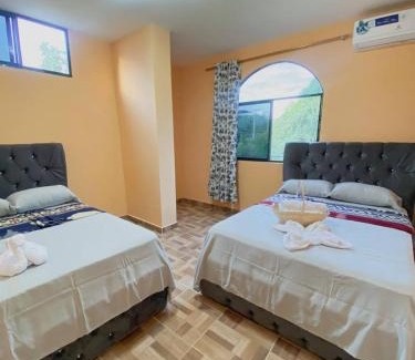 Puerto Baquerizo Moreno Apartamento | Departamento en San Cristóbal a 5 minutos del malecón, con 2 habitaciones, 4 camas, sala de estar, área de comedor, cocina equipada y excelente ubicación - Marysol - Galápagos Home