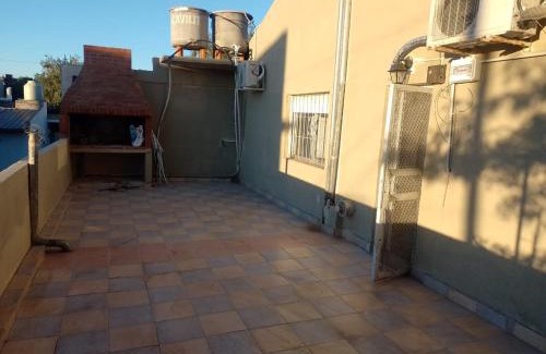 Neuquén Apartamento | "Departamento 3 Dormitorios con Garaje y Terraza con Parrilla -StayNeuquen- Hasta 6 huéspedes