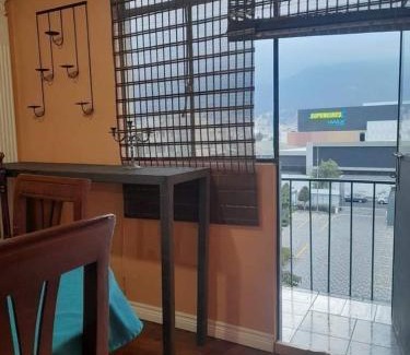 Quito Apartamento | Departamento Amoblado en Quito Norte, sector la Udla Universidad Av Granados