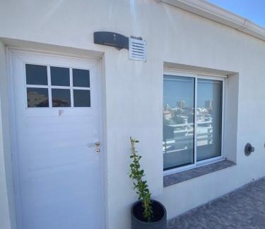 Monte Hermoso Apartamento | Departamento Boutique del mar