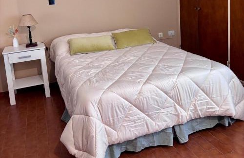 Villa Mercedes Apartamento | Departamento Cómodo con Cochera