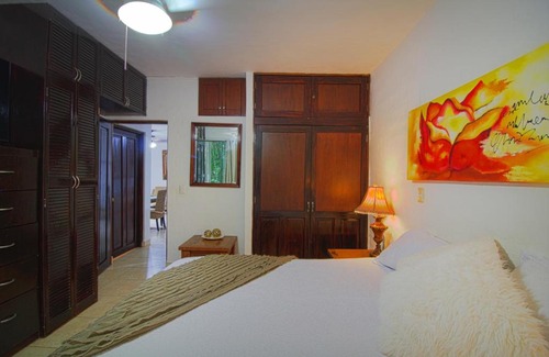 Fluvial Vallarta Apartamento | Departamento con Alberca en Condominios Marbella Puerto Vallarta