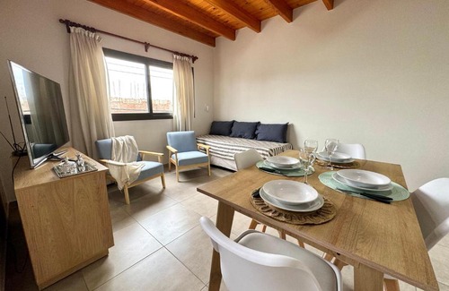 Guaymallén Apartamento | Departamento en complejo semiprivado con cochera