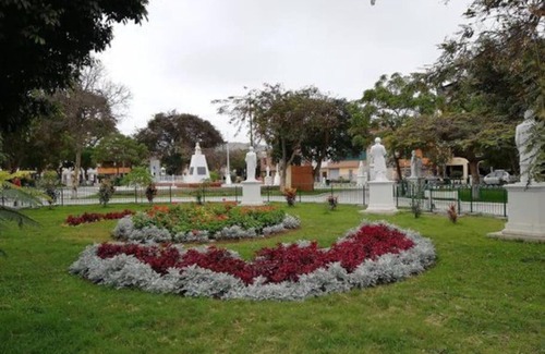 Trujillo Apartamento | Departamento en condominio-RAZURY-9 4 1 6 0 9 8 5 2 TRUJILLO