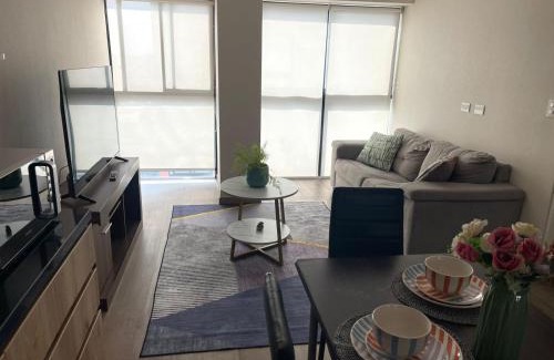 Santiago de Surco Apartamento | Departamento Frente al CC el Polo