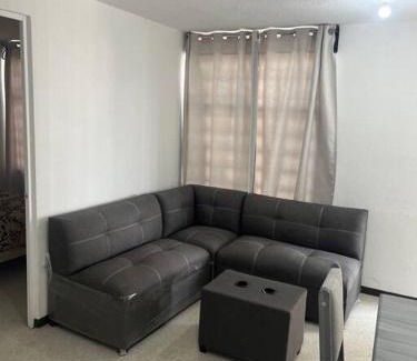 León Apartamento | Departamento Práctico Facturamos