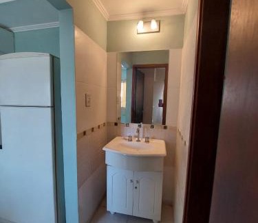 Paraná Apartamento | Departamento practico, con buena iluminación y ubicación.