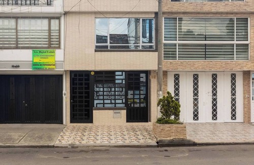 Kennedy Apartamento | Depa completo 6 personas independiente-- CC Eden