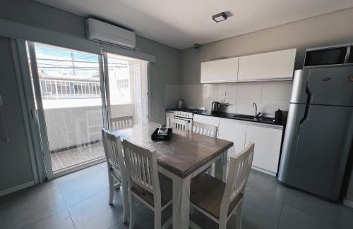 Bahía Blanca Apartamento | Depto B - Con Parrilla, 2 dormitorios - Departamento Aguado - Alquileres RV