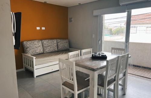 Bahía Blanca Apartamento | Depto B - Con Parrilla, 2 dormitorios - Departamento Aguado - Alquileres RV