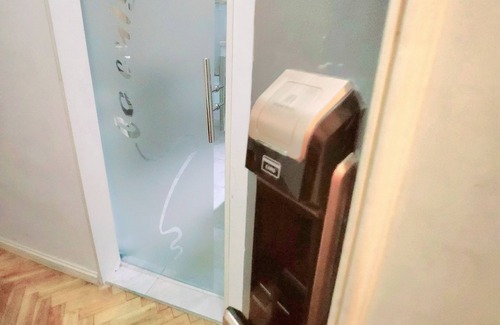La Plata Apartamento | DEPARTAMENTO EN LA PLATA AMPLIO CON COCHERA