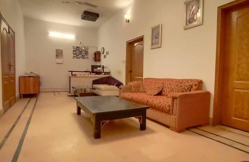 Hyderabad Casa | Dera Inn Guest House