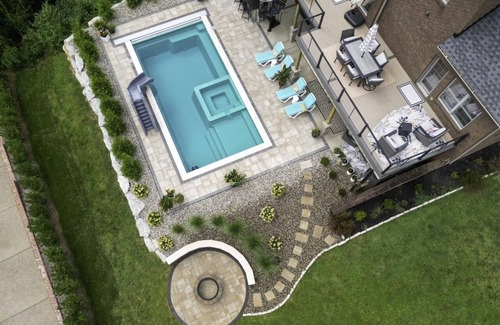 New Albany Casa | Derby City Dream House with Outdoor Oasis and Louisville Skyline Views