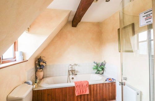 Aughrim Cabaña | Derrywater House, AUGHRIM, CONDADO DE WICKLOW