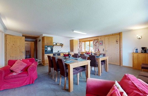 Nendaz Apartamento | Des Alpes (004) - ON THE SLOPES apartment 16 pers