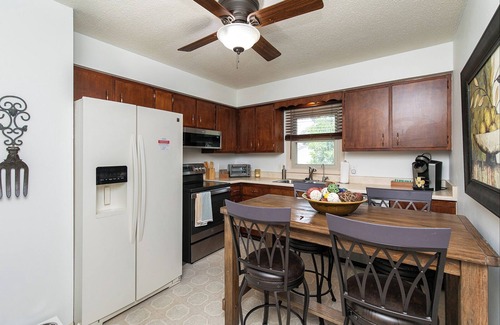Ankeny Casa | Des Moines Entire home 3 Bdms King; Queen; Twins quiet near High Trestle Trail