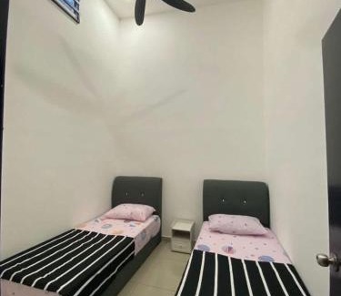Batu Enam Casa | Desa Murni Homestay