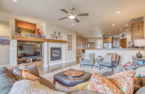 Southern Crossing Casa | Deschutes Landing at the Old Mill Riverfront - Meredith Lodging