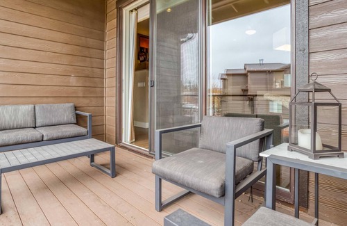 Southern Crossing Condominio | Deschutes Landing at the Old Mill Riverfront